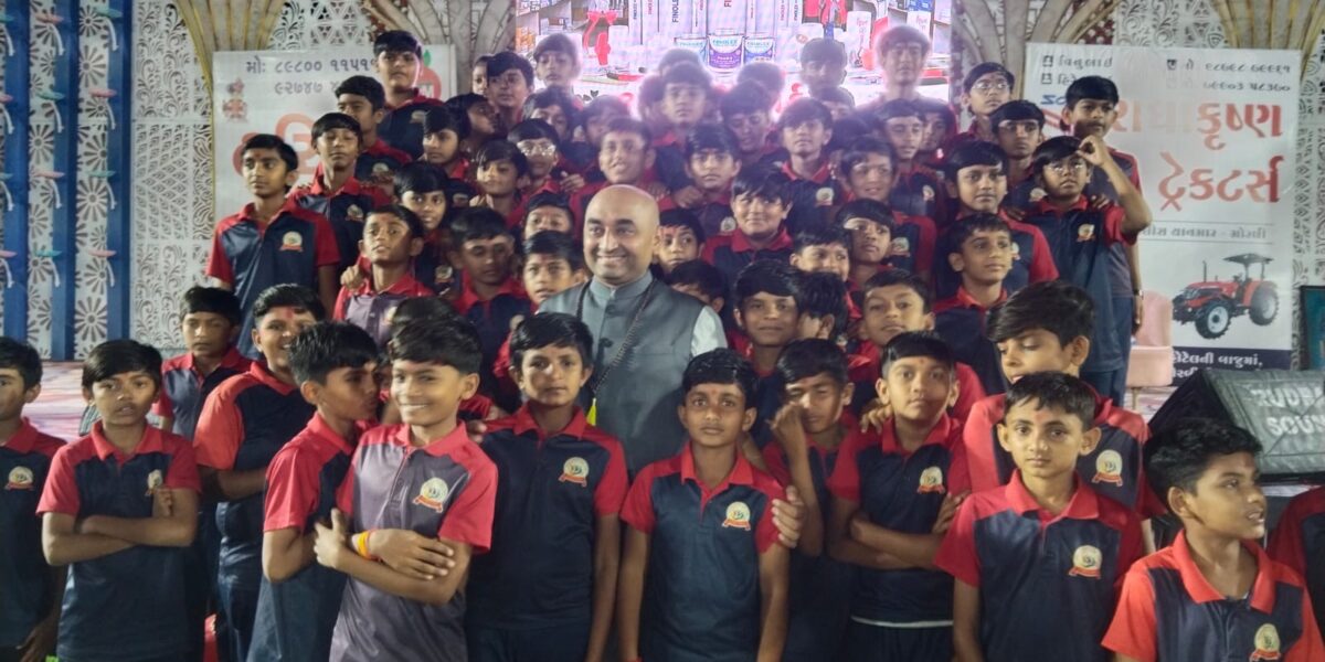 હળવદ: સતવારા સમાજ દ્વારા ધો. 10-12ના વિદ્યાર્થીઓ માટે ‘સપનો કી ઉડાન’ કારકિર્દી માર્ગદર્શન સેમિનાર યોજાયો