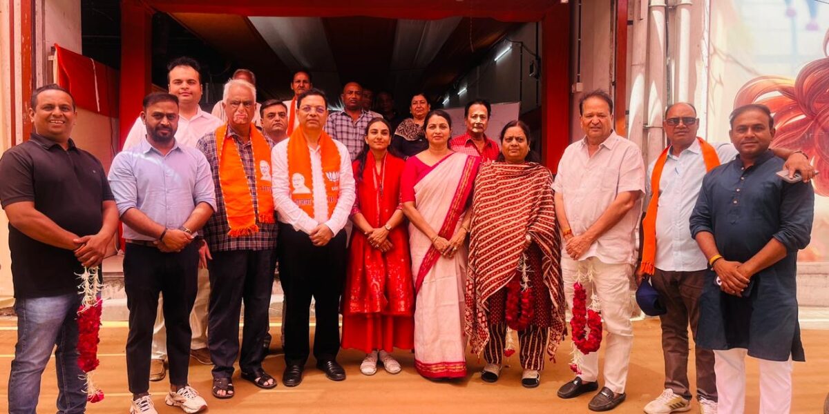 ભાજપે મણિનગર વોર્ડના ઉમેદવારોના નામ કર્યા જાહેર: હર્ષ અને ઉલ્લાસ સાથે ફોર્મ ભરતા ઉમેદવારો