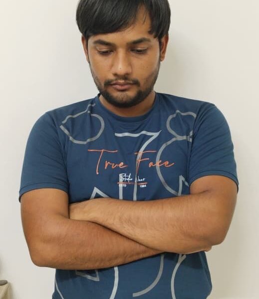હળવદ પોલીસની લાલ આંખ: પ્રોહિબિશનના ગુનામાં સંડોવાયેલ બુટલેગરને ‘પાસા’ હેઠળ જેલના સળિયા પાછળ ધકેલાયો