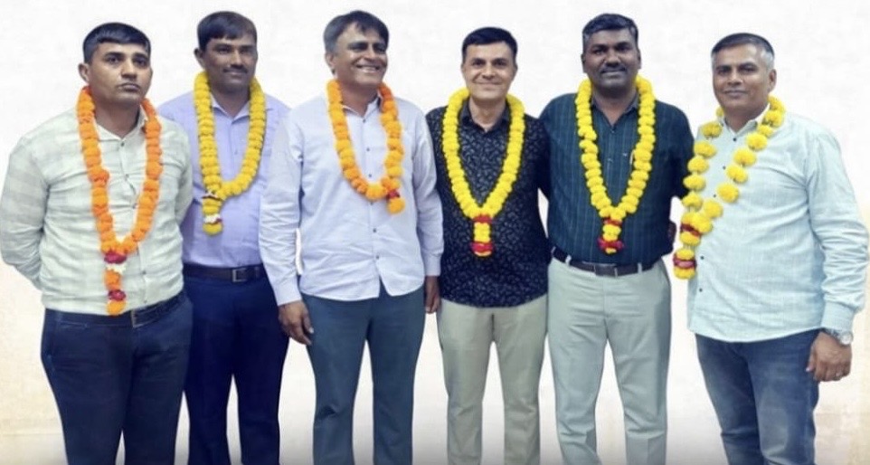 મોરબી: ટ્રાફિક શાખાના બદલી થયેલા પોલીસકર્મીઓનો વિદાય સમારોહ યોજાયો