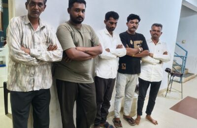 હળવદના કડિયાણા ગામની સીમમાંથી 5 જુગારીઓ ઝડપાયા, ₹57,600નો મુદ્દામાલ જપ્ત