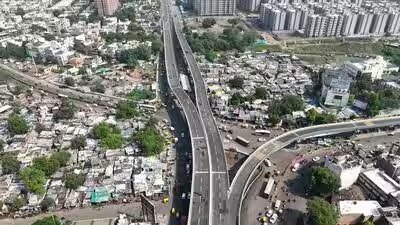 Makarba Bridge Traffic Jam